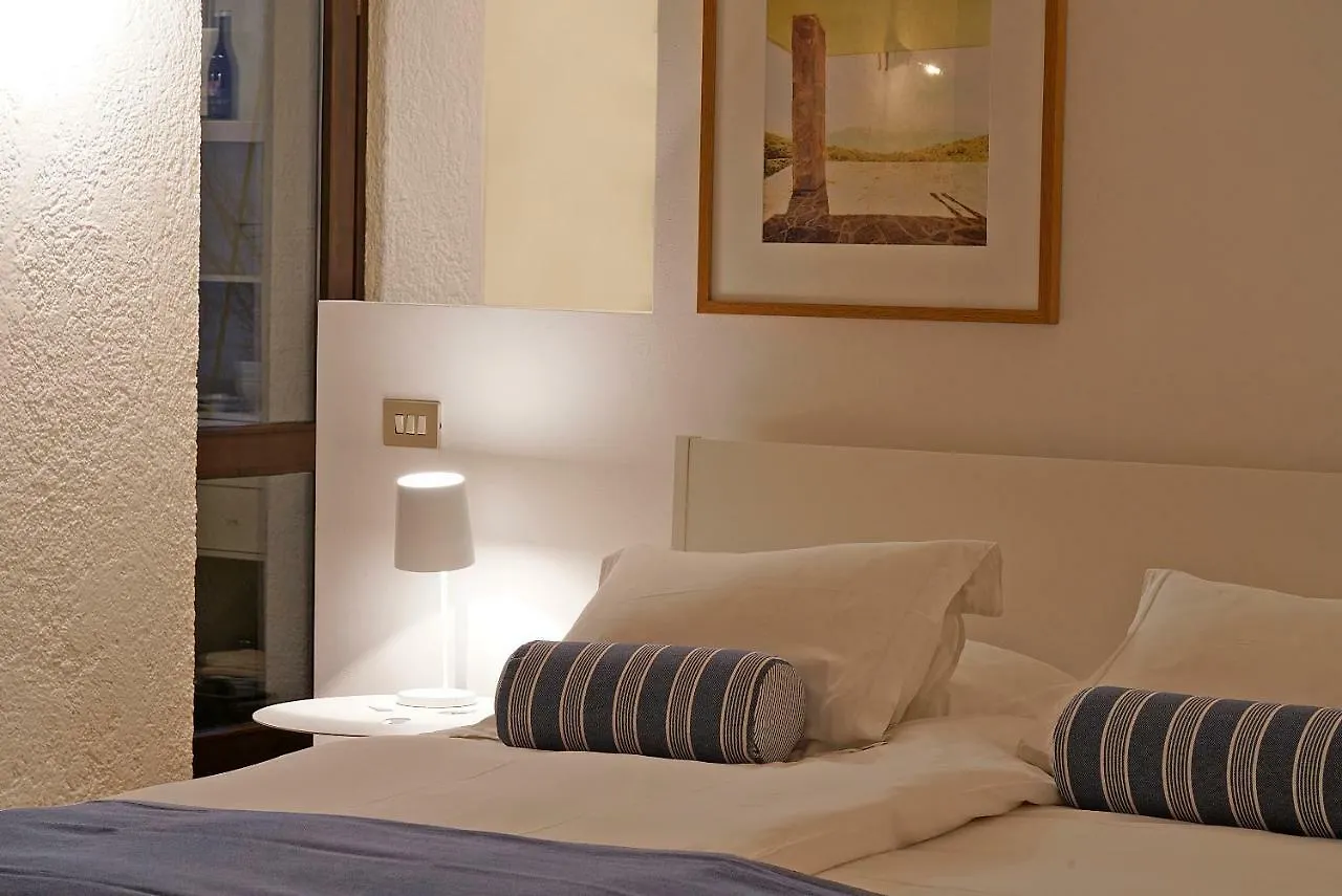 Bed and Breakfast Il Chiostrino Gardone Riviera 0*,  Italien